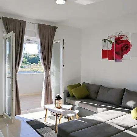 Apartment Lisac *