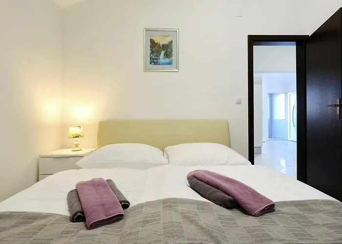 Lisac Apartamento Vir