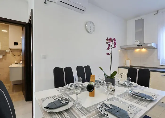 Apartamento Lisac Vir